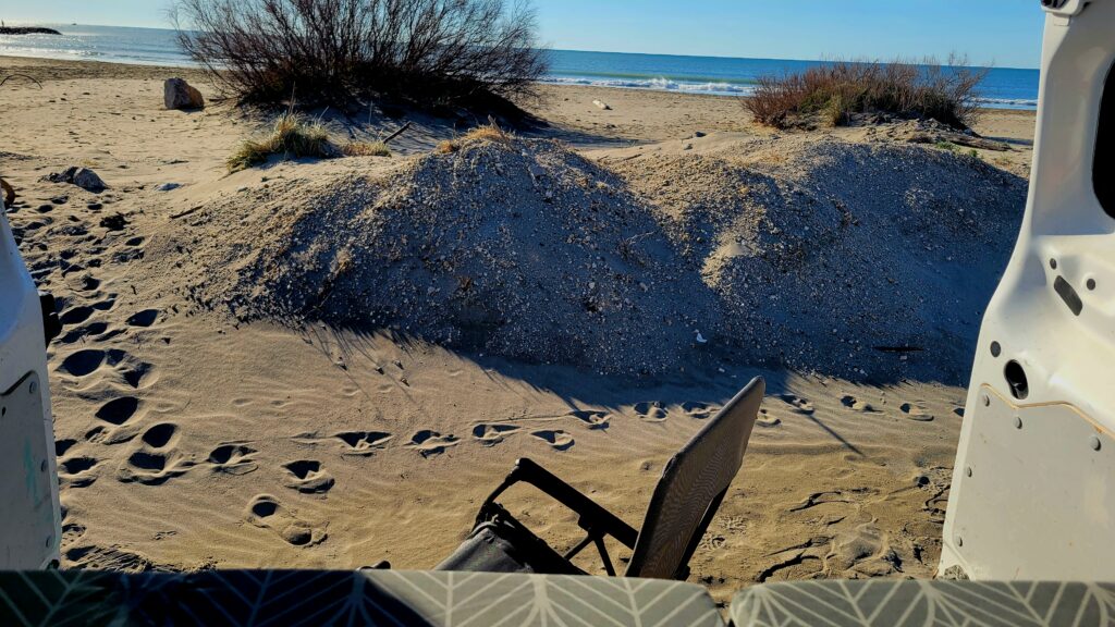 le matin face à la mer au plus pres de la nature